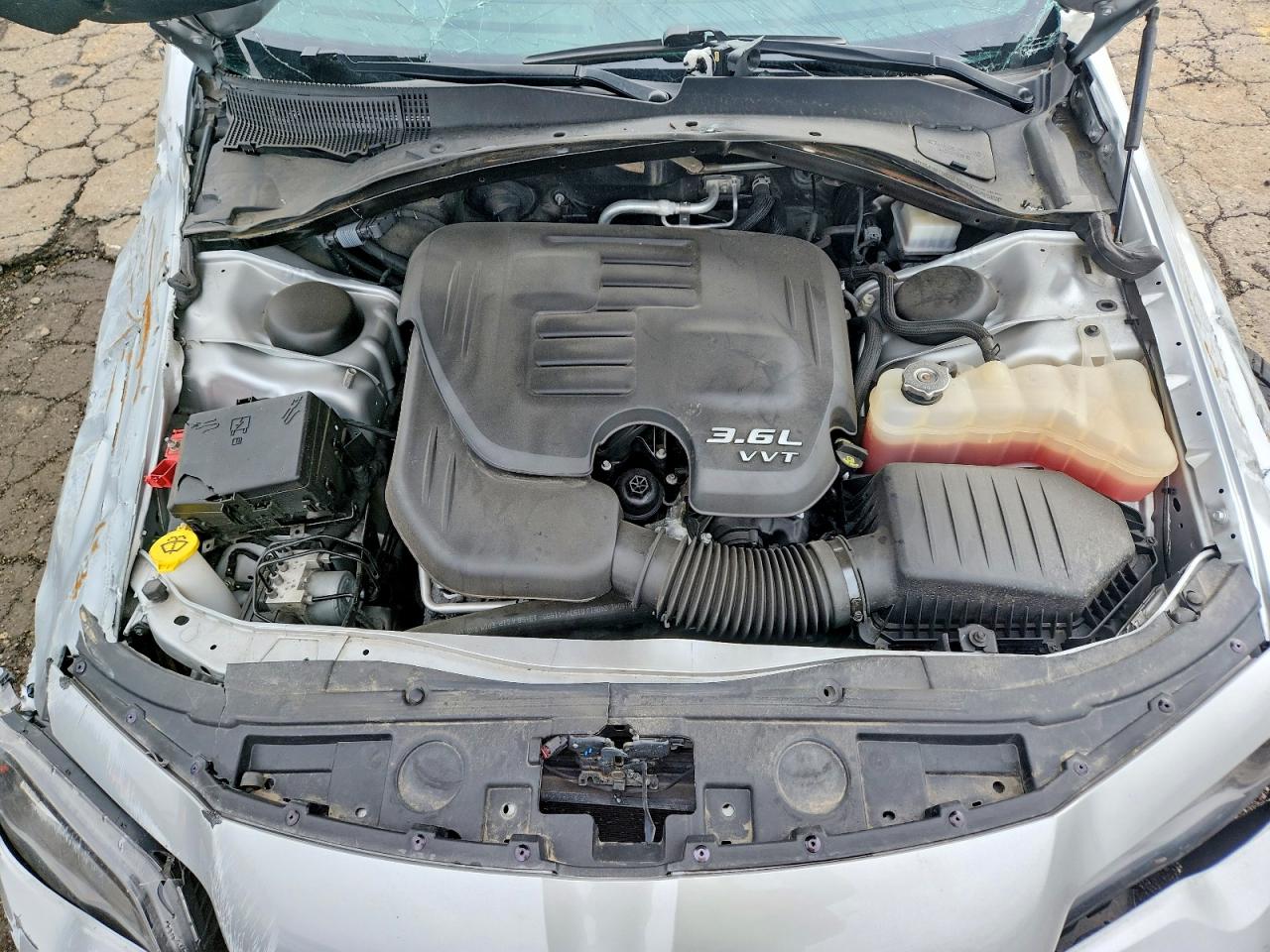 2023 Chrysler 300 VIN 2C3CCASG0PH538535 photo 11