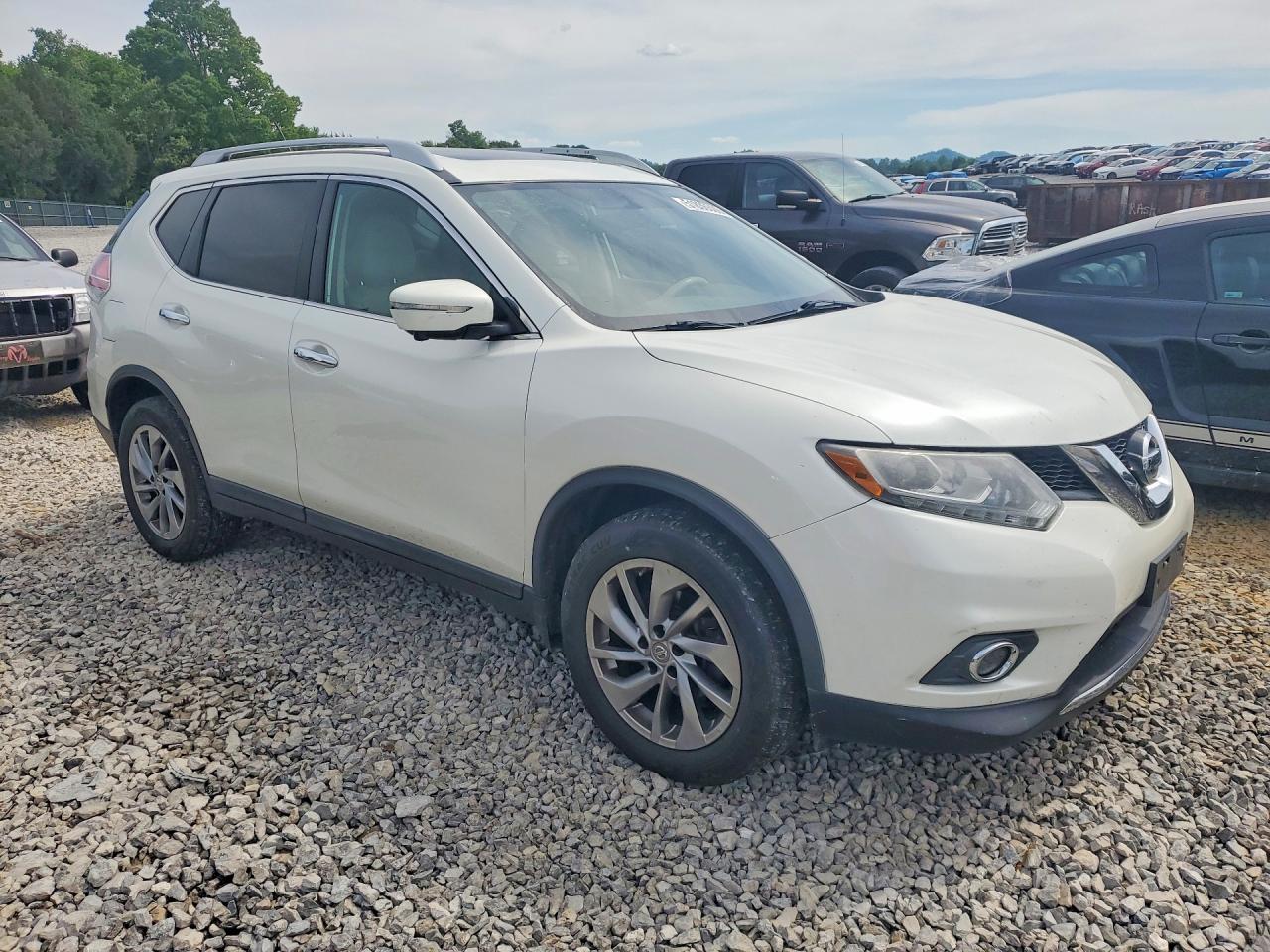 2015 Rogue VIN 5N1AT2MV6FC879245 photo 4