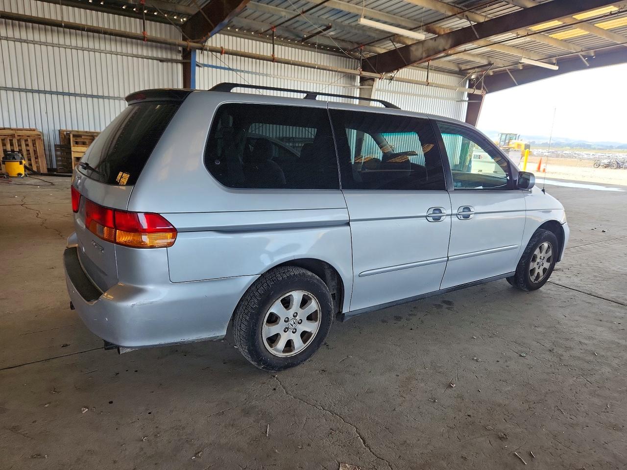 2004 Honda Odyssey VIN 5FNRL18874B112008 photo 3
