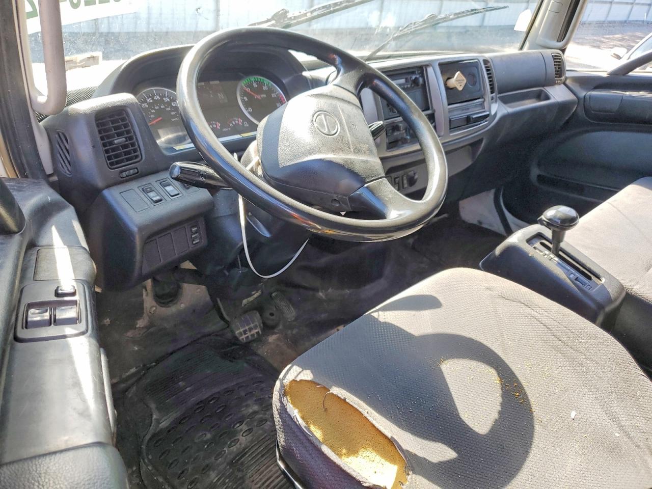 2011 HINO All other VIN 5PVNV8JT7B4S51866 photo 8