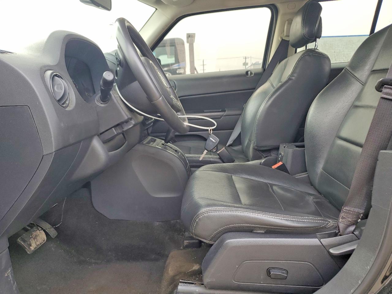2015 Jeep Patriot VIN 1C4NJRFB0FD365456 photo 7