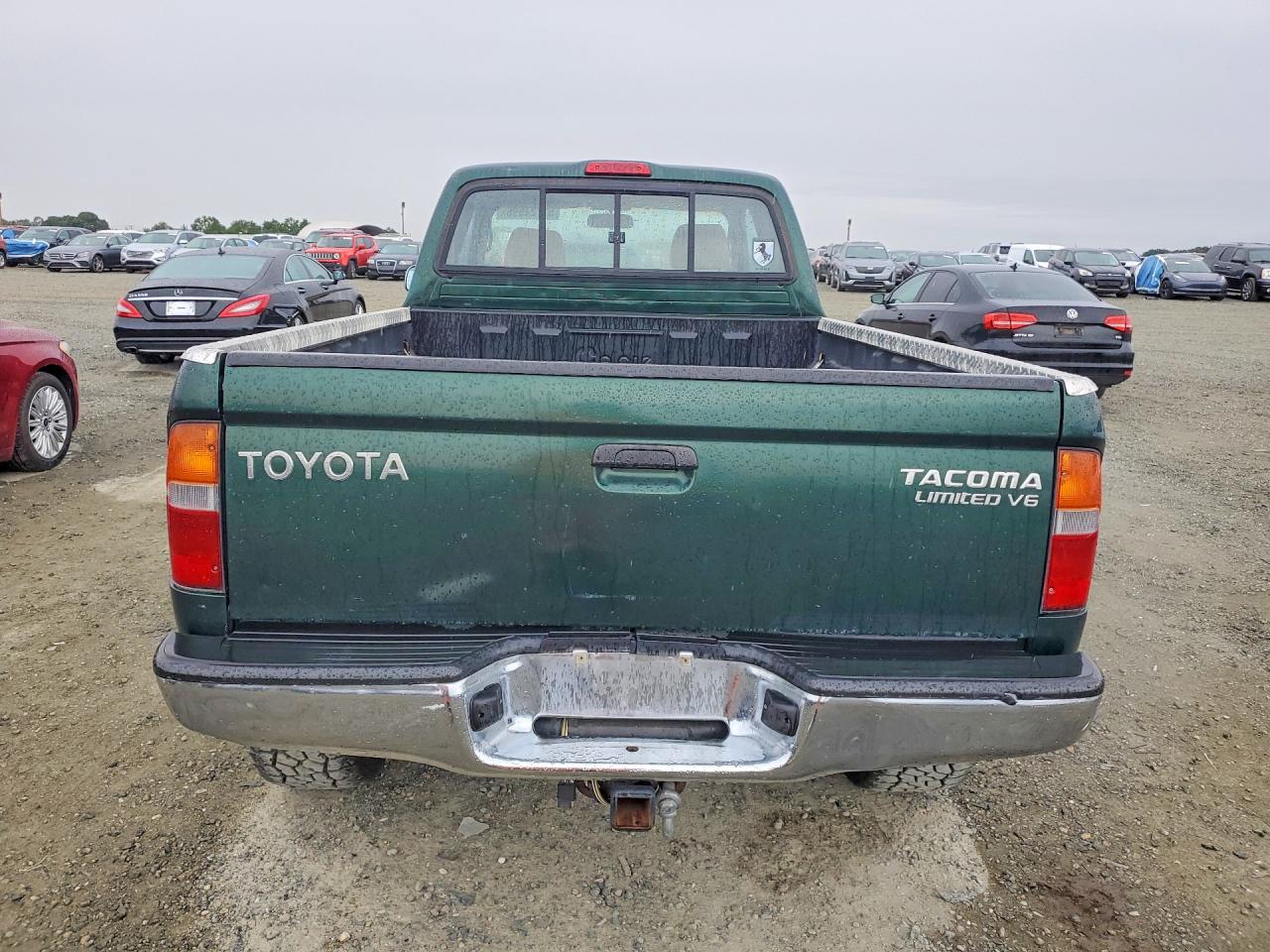 1999 Toyota Tacoma VIN 4TAWN74N1XZ560525 photo 6