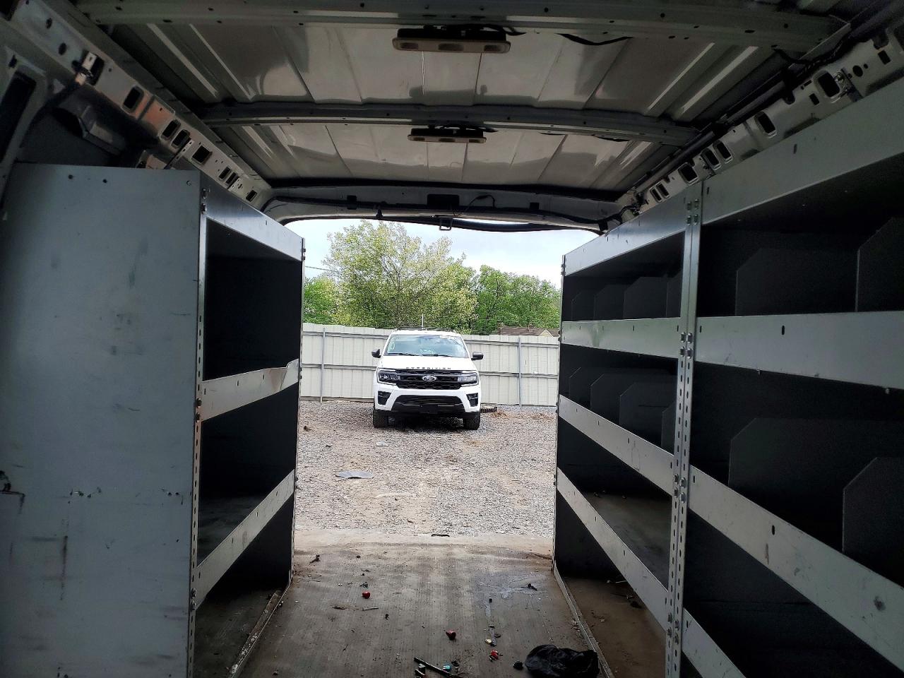 2017 CHEV Express VIN 1GCWGAFF8H1149723 photo 10