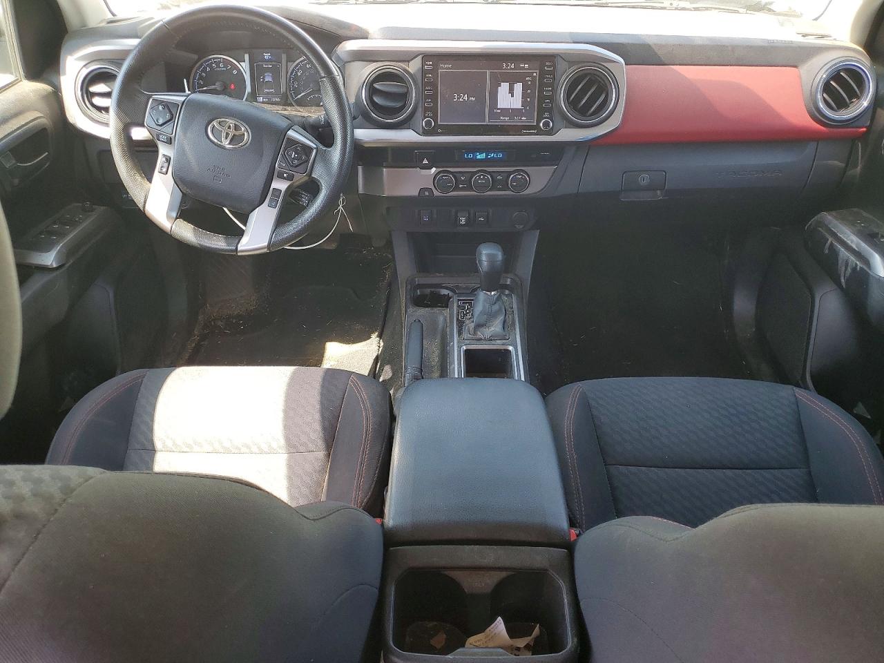 2022 Toyota Tacoma VIN 3TMAZ5CN0NM171365 photo 8