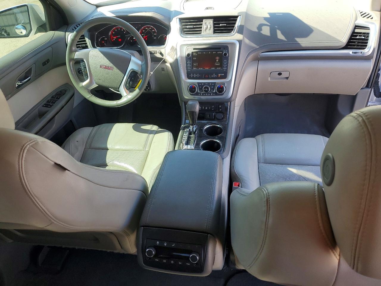 2016 GMC Acadia VIN 1GKKRSKD3GJ153359 photo 8