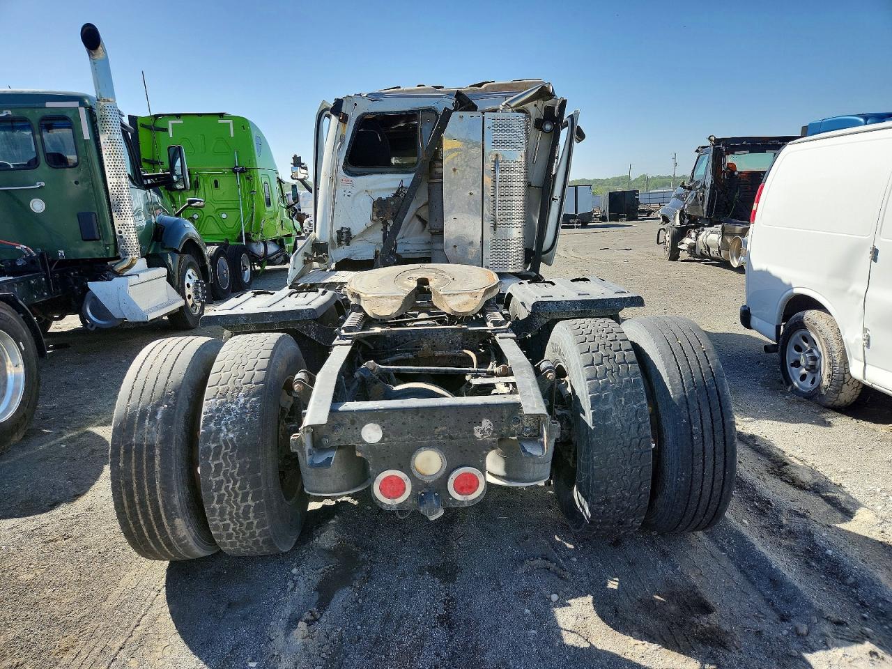 2013 FREIGHTLINER All other VIN 1FUJGEDR9DLBW0156 photo 6