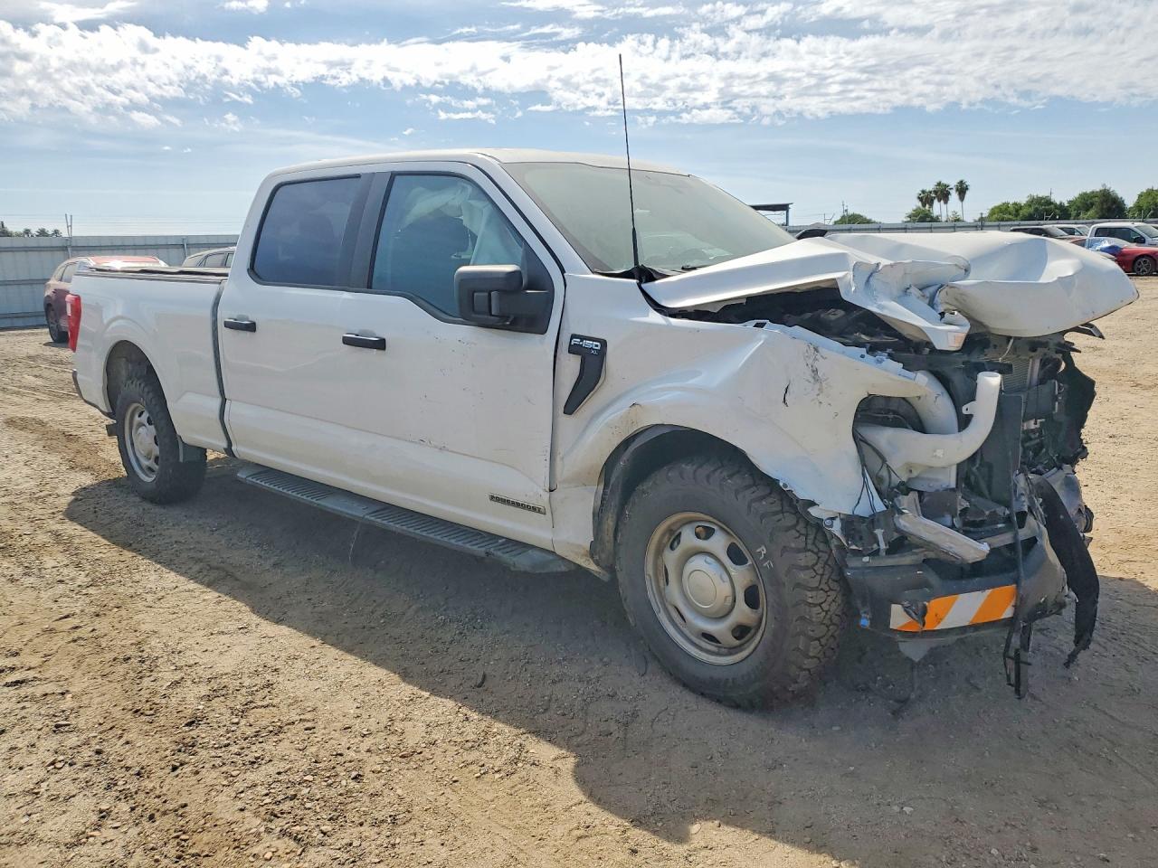 2022 Ford F-150 VIN 1FTFW1CD2NFB89431 photo 4
