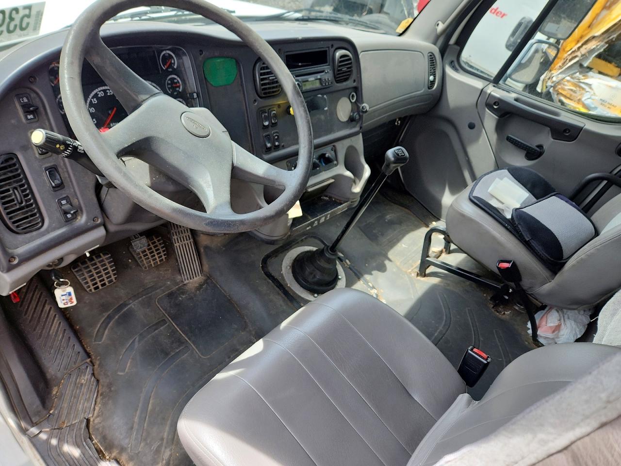 2007 FREIGHTLINER All other VIN 1FVACWDC17HX68055 photo 8