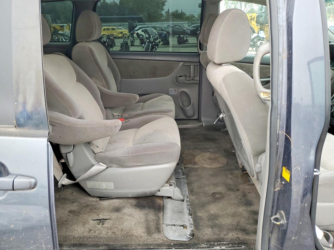 2009 Toyota All models VIN 5TDZK23C99S255677 photo 11