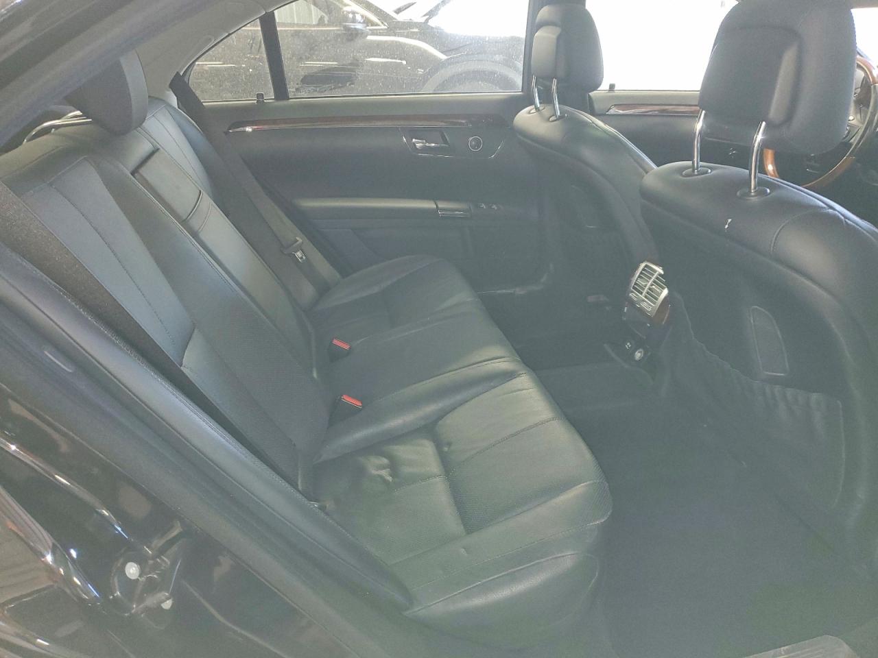 2009 Mercedes-Benz S class VIN WDDNG86X59A252697 photo 10