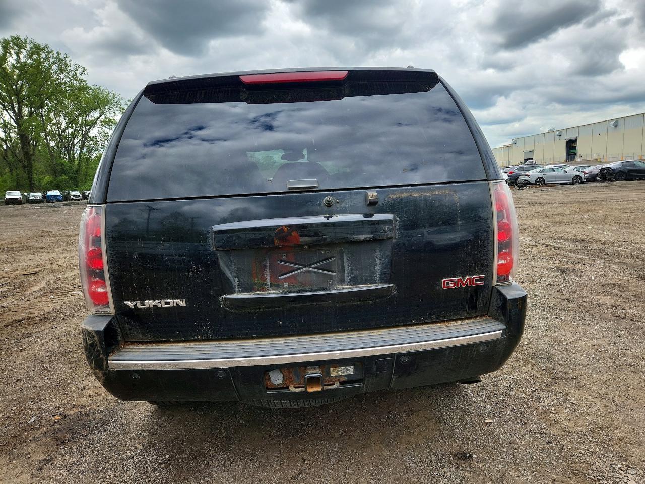 2008 GMC Yukon dena VIN 1GKFK63868J196299 photo 6