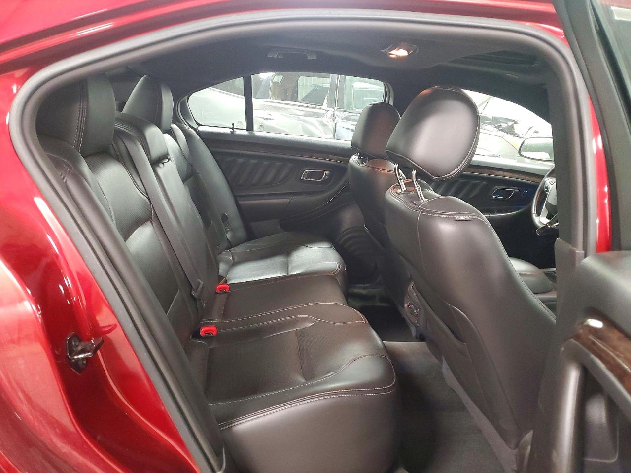 2015 Ford Taurus VIN 1FAHP2J85FG157690 photo 10