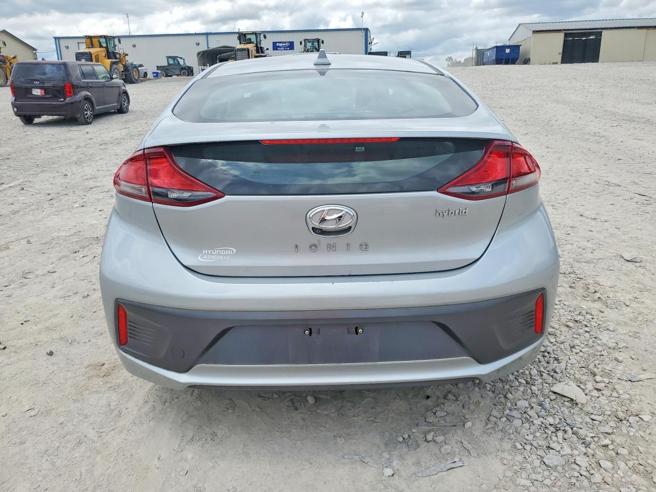2022 Hyundai Ioniq VIN KMHC75LC8NU278927 photo 6