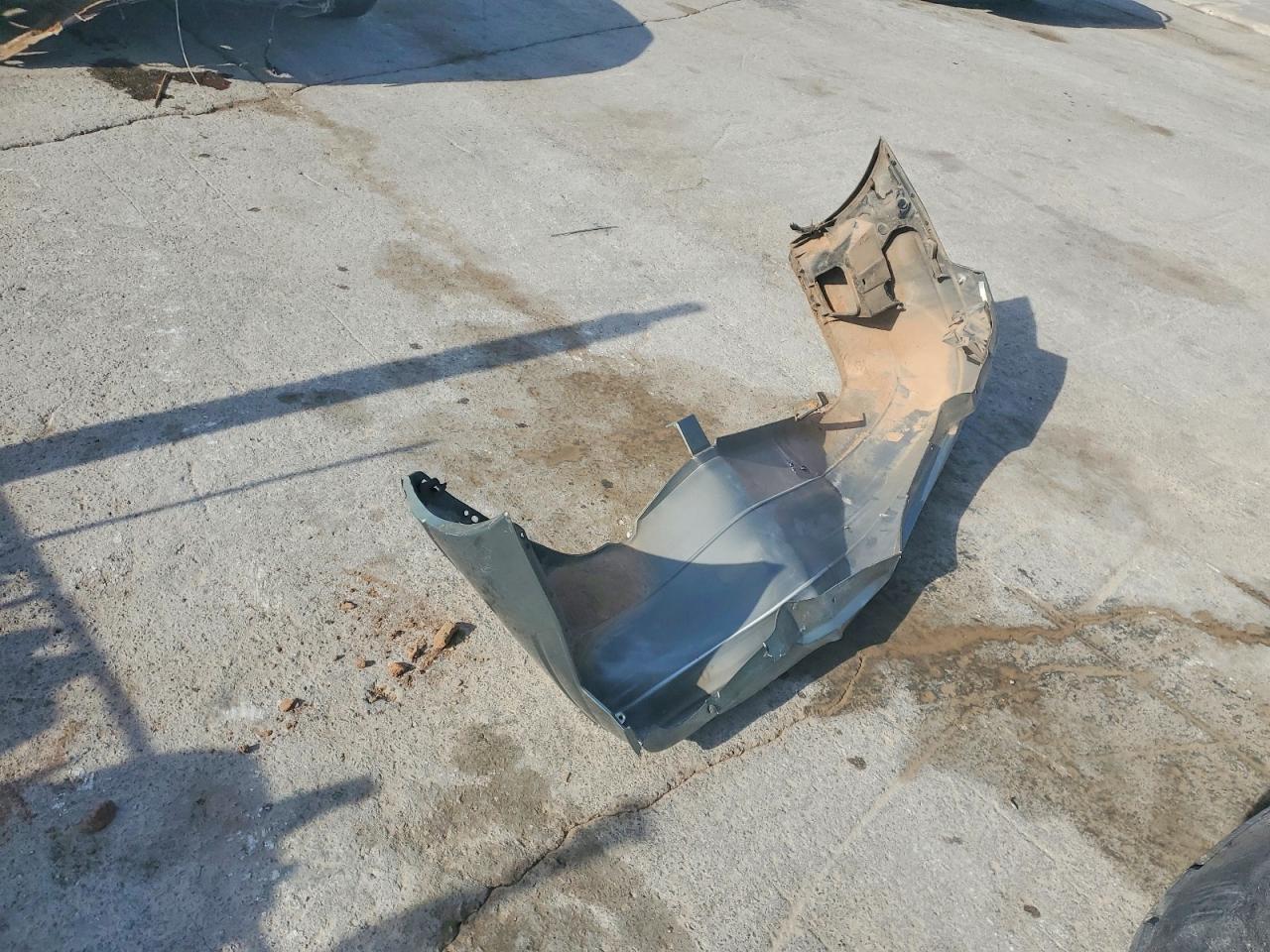 2003 Ford Focus VIN 1FAHP38333W200358 photo 12
