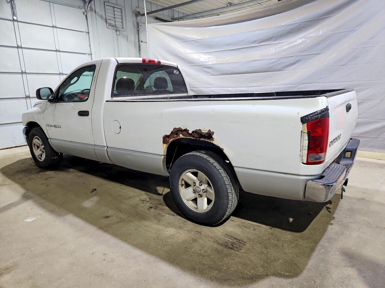 2003 Dodge Ram 1500 VIN 1D7HA16K63J511831 photo 2