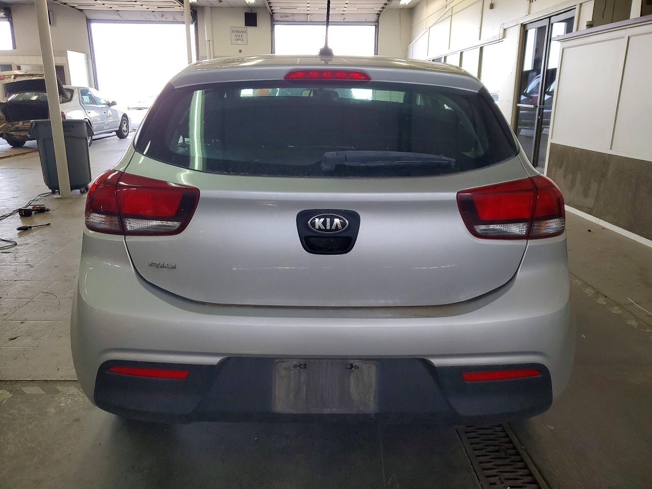 2018 KIA Rio VIN 3KPA25AB8JE057499 photo 6