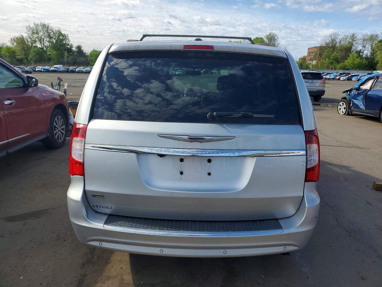 2011 Chrysler Minivan VIN 2A4RR5DG3BR779768 photo 6