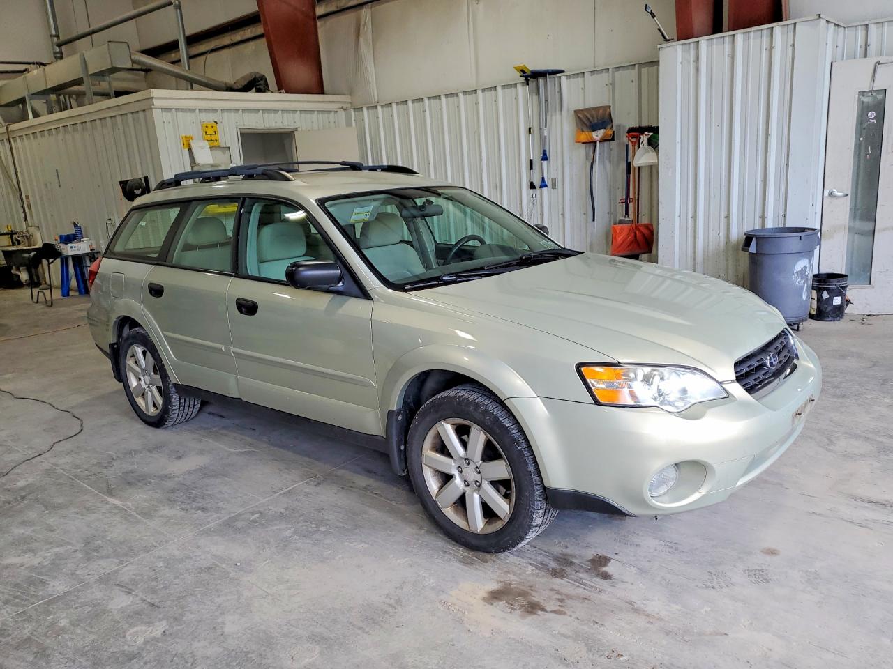 2006 SUBARU LEGACY VIN 4S4BP61C367357720 photo 4