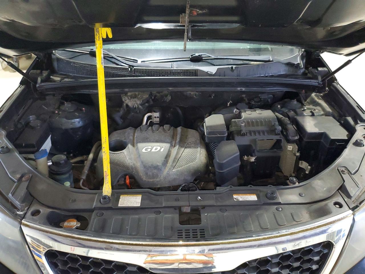 2012 Kia Sorento VIN 5XYKTDA61CG302289 photo 12
