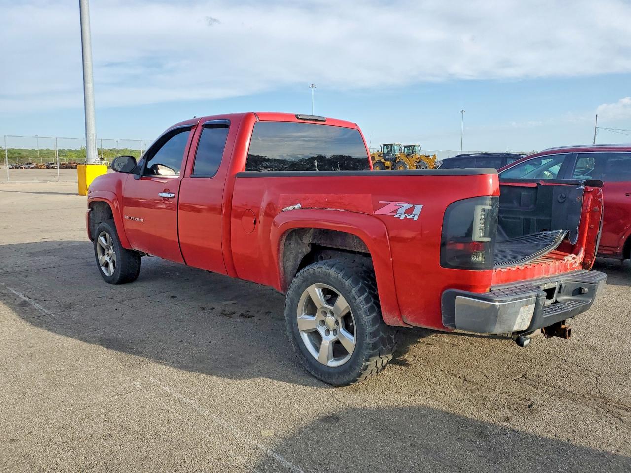2008 CHEV All models VIN 2GCEK19J181218188 photo 2