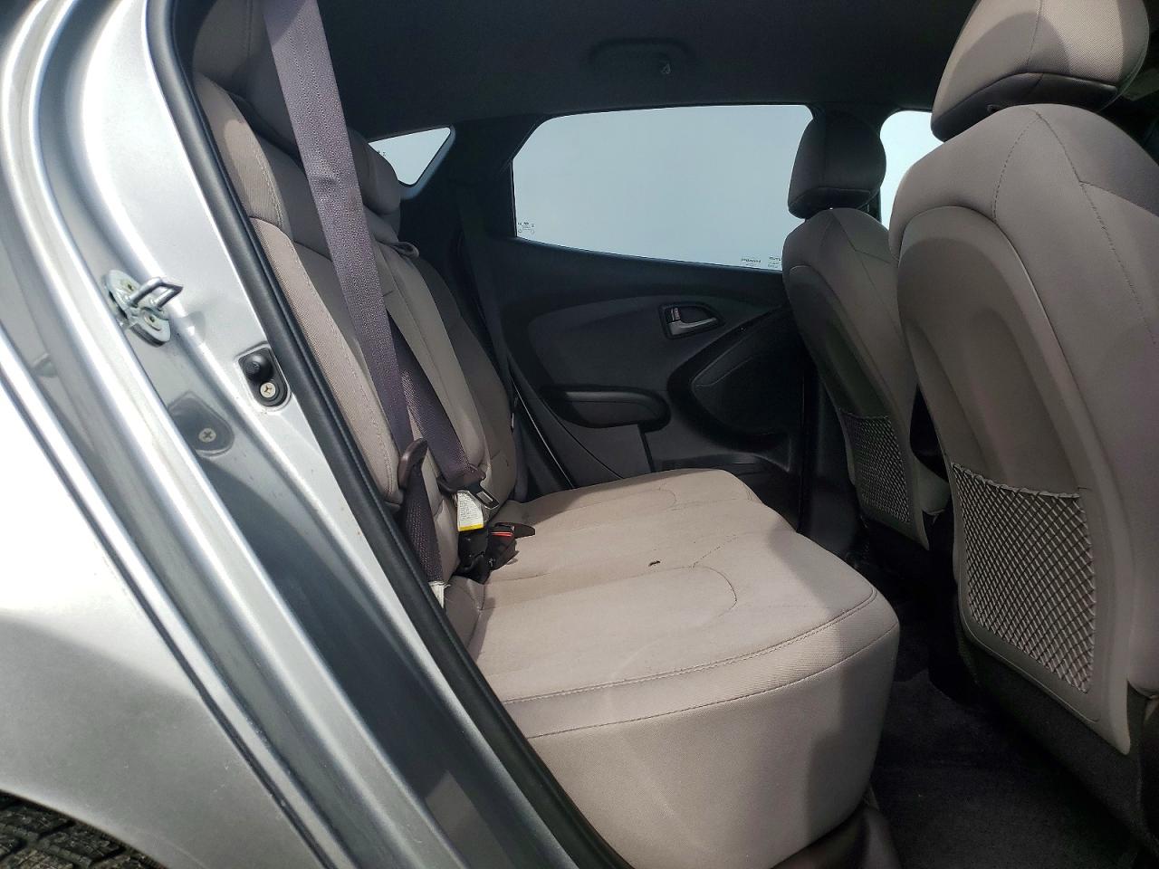 2014 Hyundai Tucson VIN KM8JT3AF2EU945818 photo 11