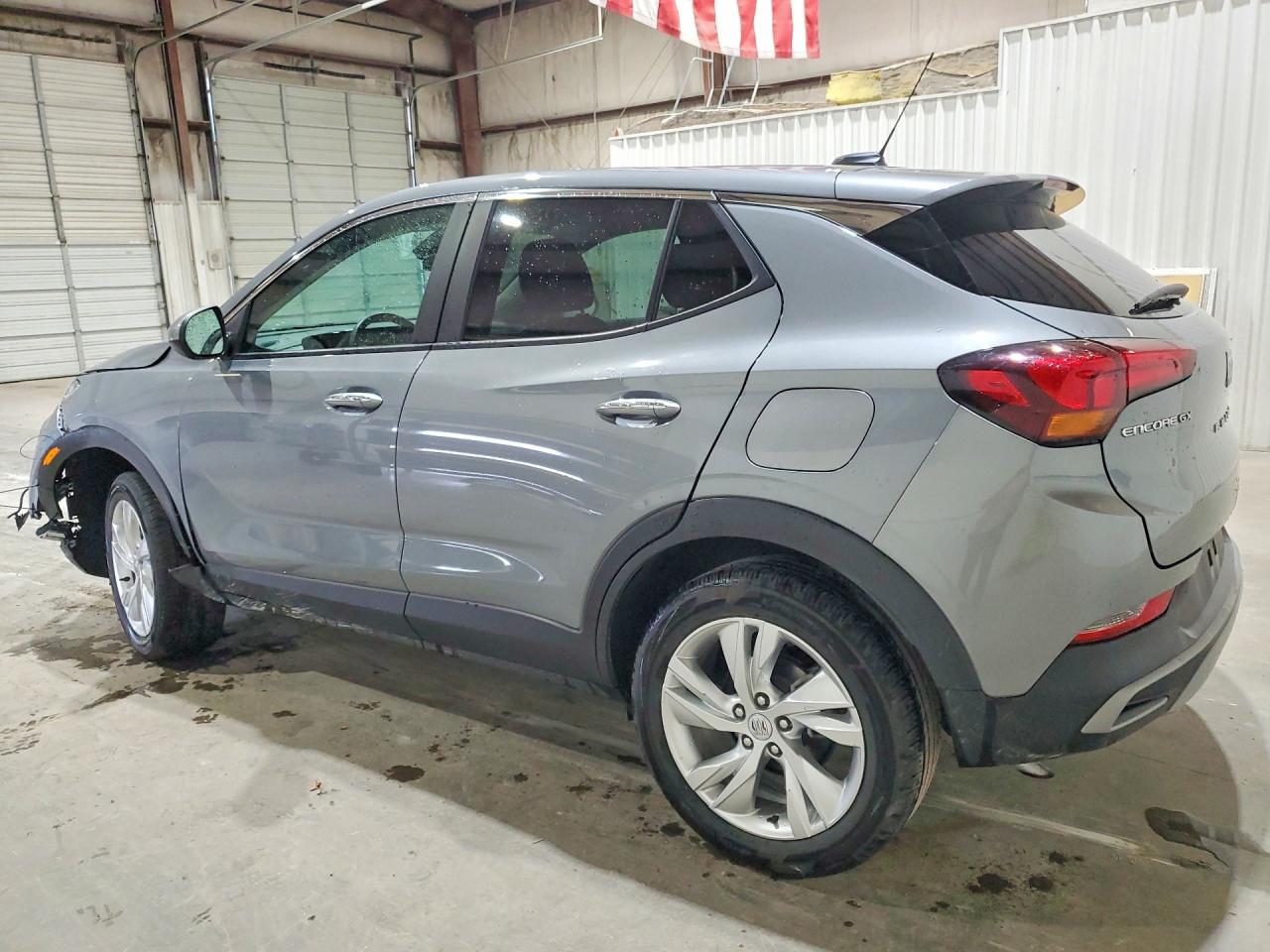 2025 Buick Encore VIN KL4AMBSLXSB194100 photo 2
