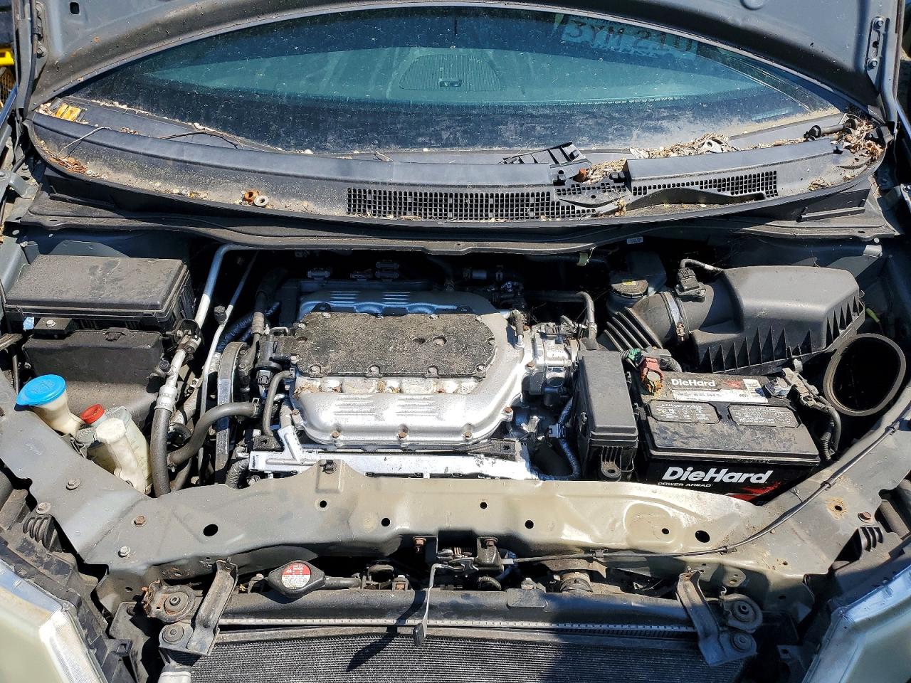 2011 HONDA All models VIN 5FNRL5H6XBB093487 photo 12