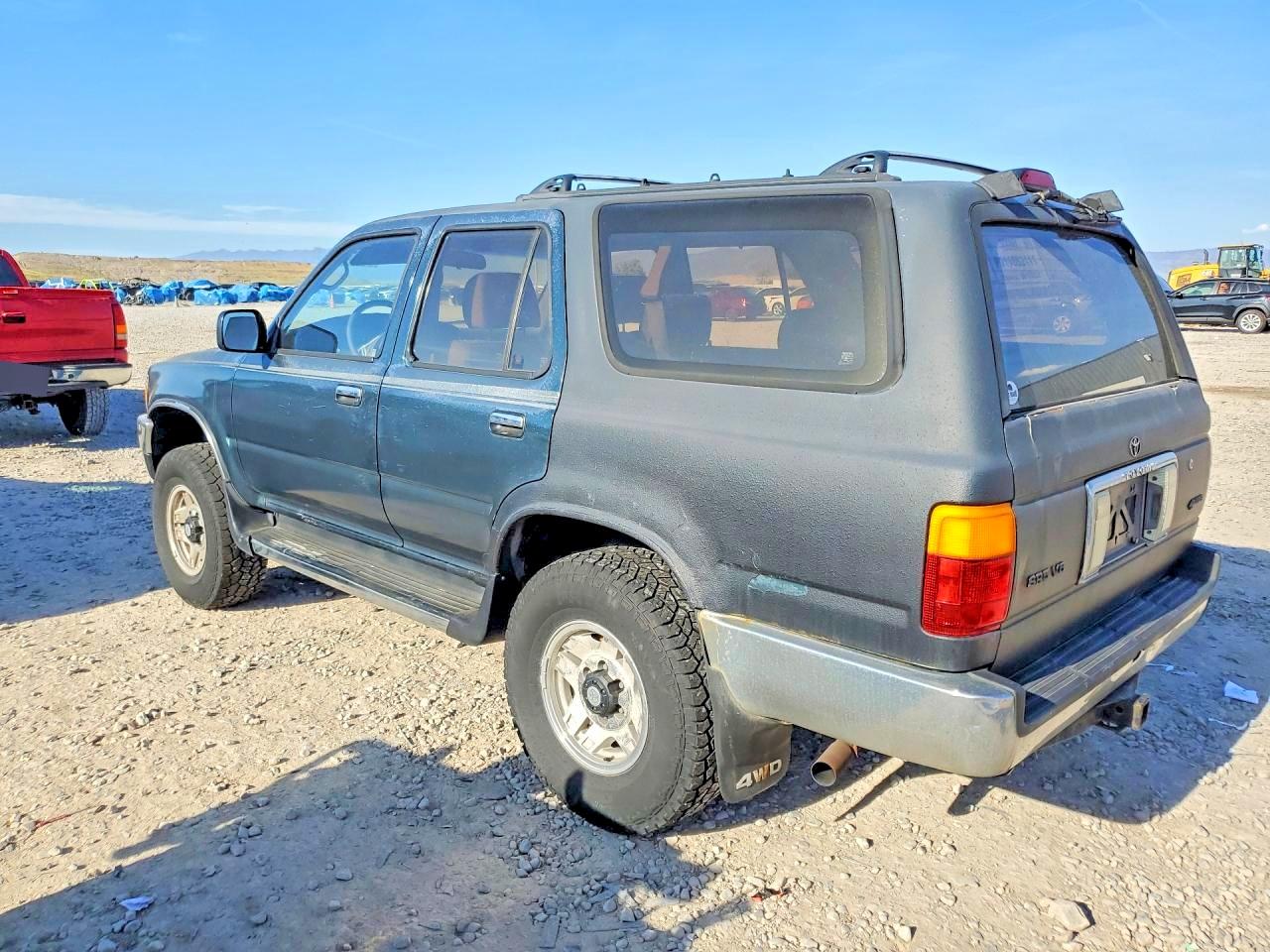 1995 Toyota 4runner VIN JT3VN39W2S0196952 photo 2