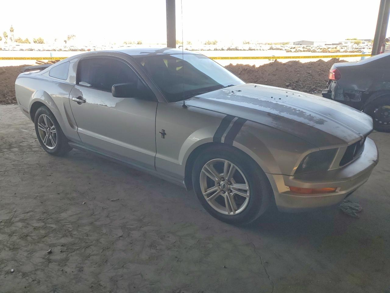 2006 Ford Mustang VIN 1ZVFT80N265236797 photo 4