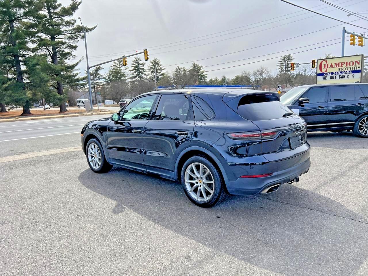 2019 PORSCHE Cayenne VIN WP1AA2AY3KDA00814 photo 3