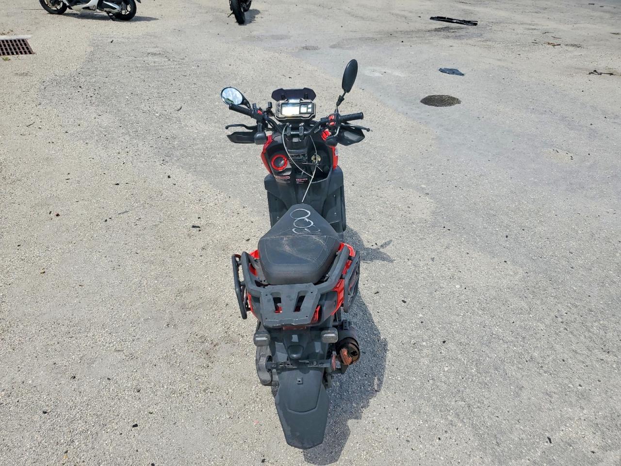2024 OTHER Scooterlif VIN LB2JETKC2RX000031 photo 6