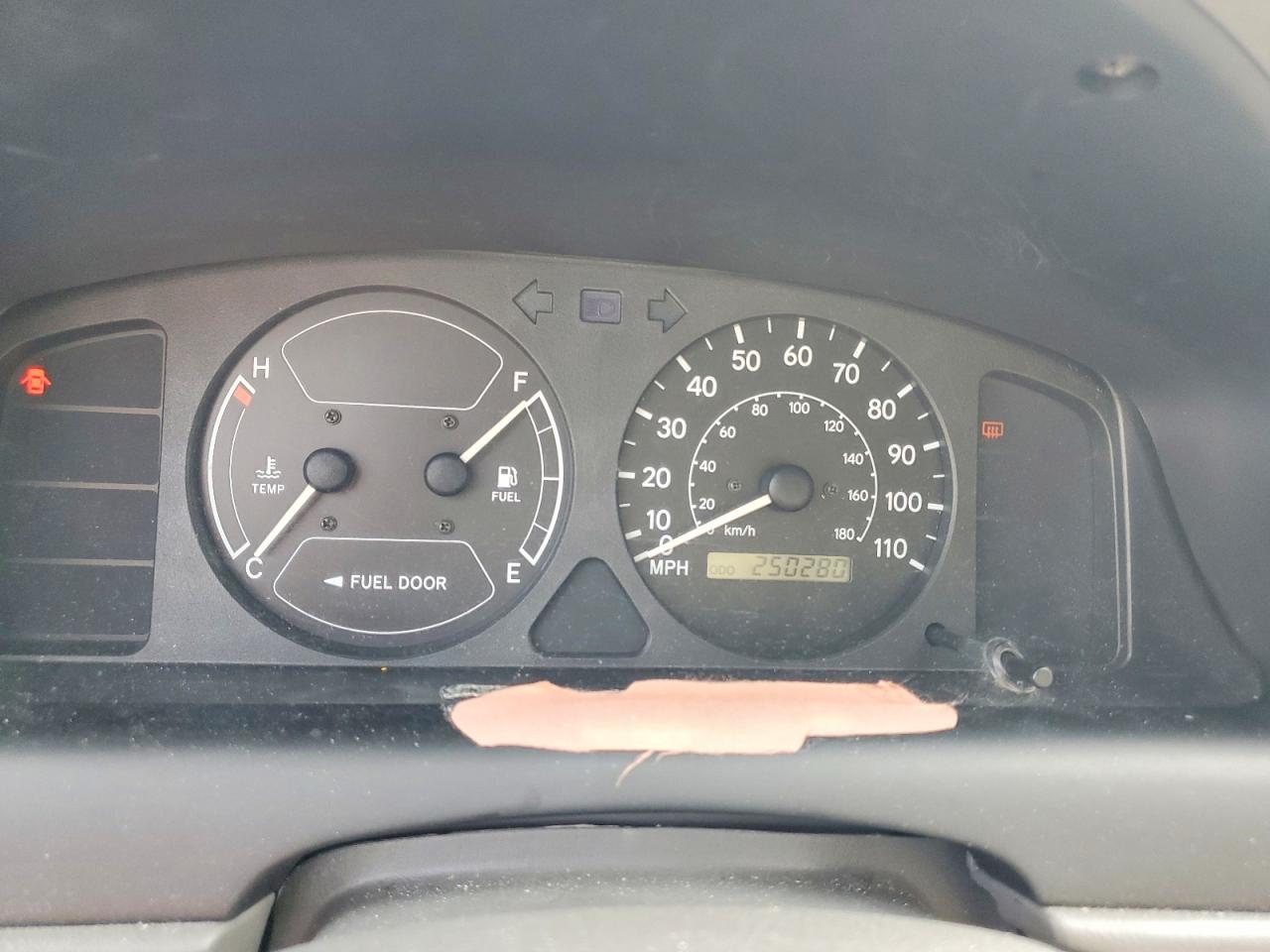 2000 Toyota Corolla VIN 1NXBR12EXYZ391235 photo 9