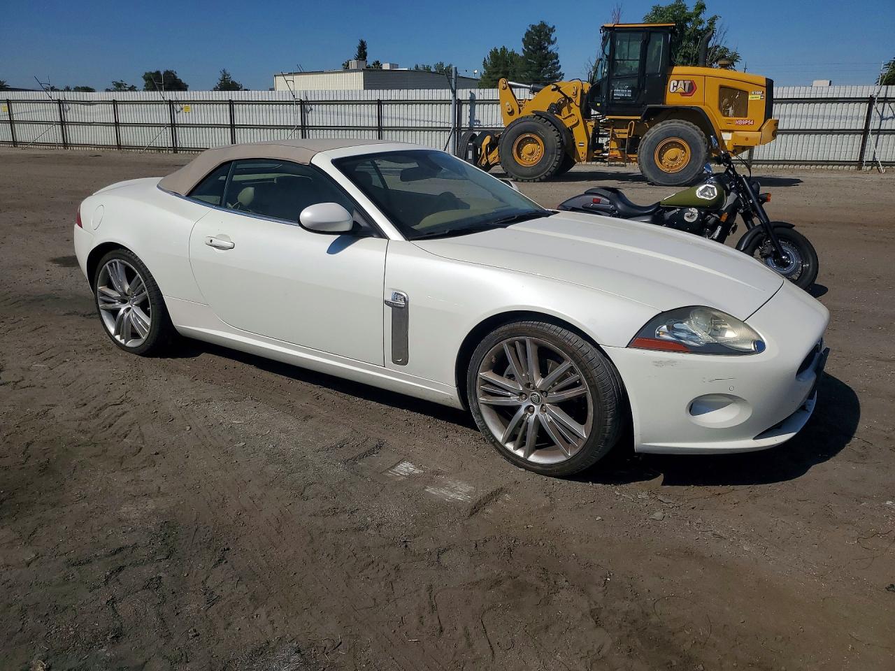 2009 Jaguar Xk VIN SAJWA44B395B32717 photo 4