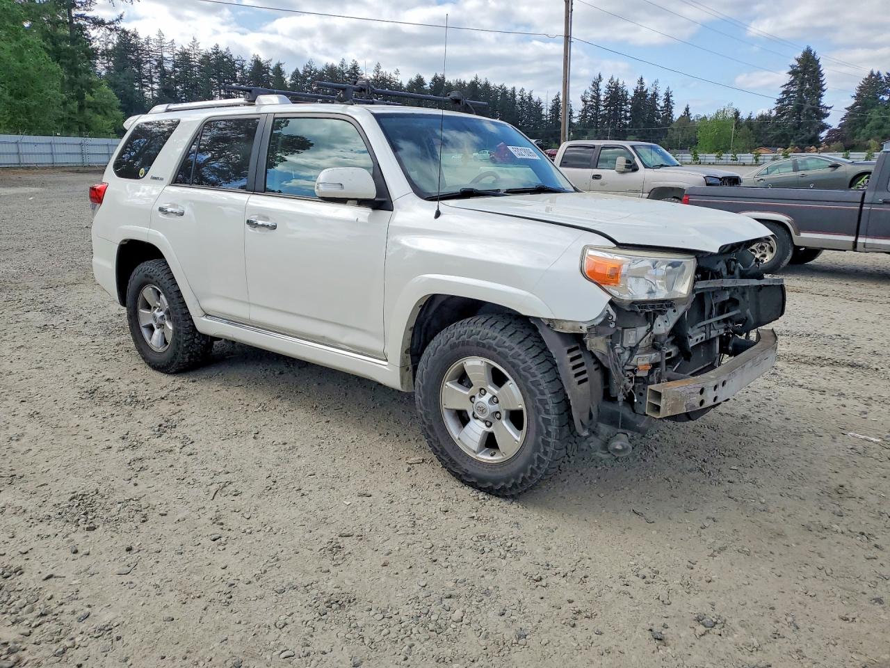 2010 Toyota 4runner VIN JTEBU5JR2A5016143 photo 4