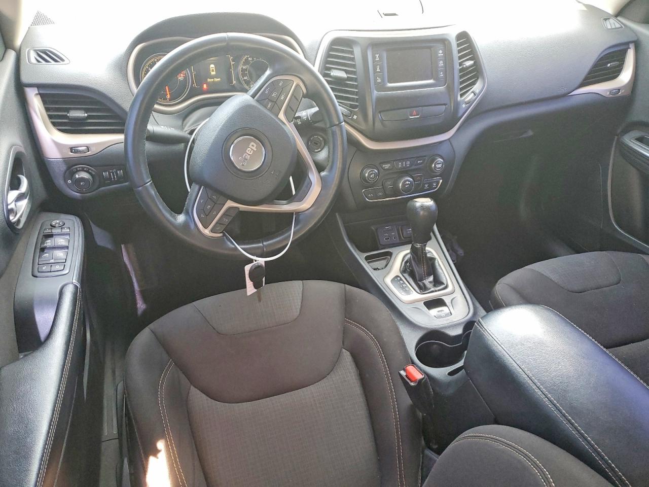 2016 Jeep Grand cher VIN 1C4PJLCS0GW222541 photo 8