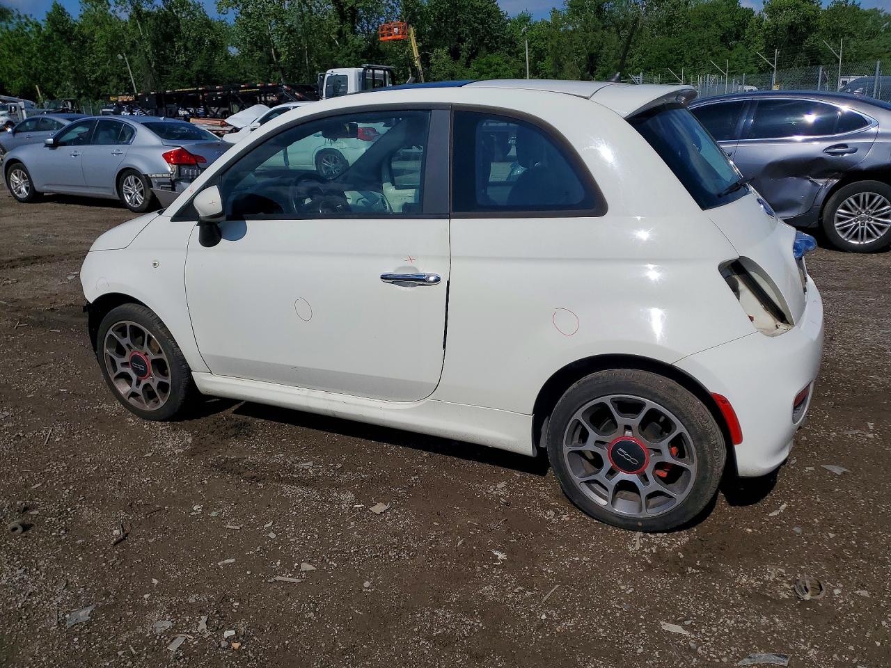 2013 FIAT 500 VIN 3C3CFFBR7DT692605 photo 2