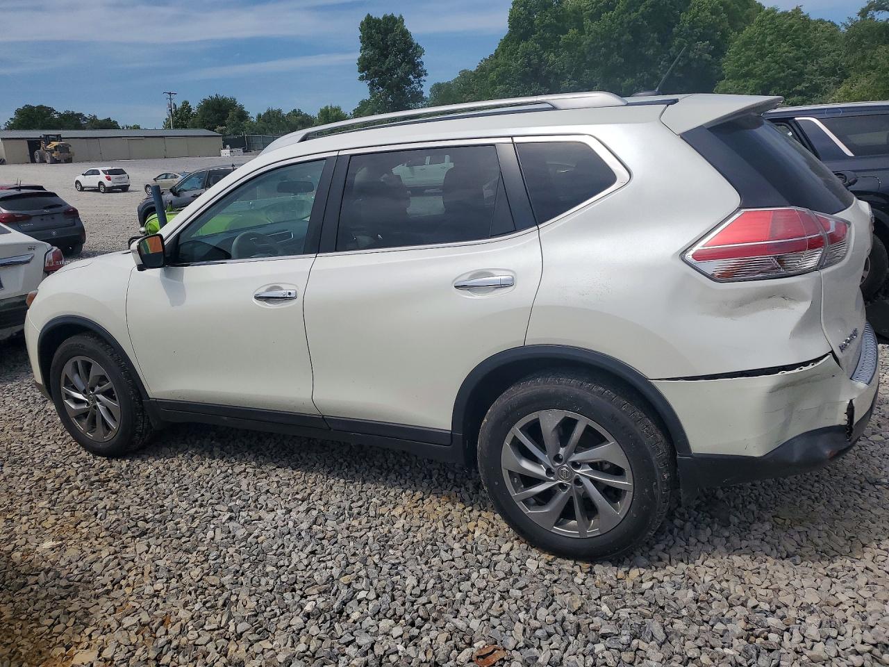 2015 Rogue VIN 5N1AT2MV6FC879245 photo 2