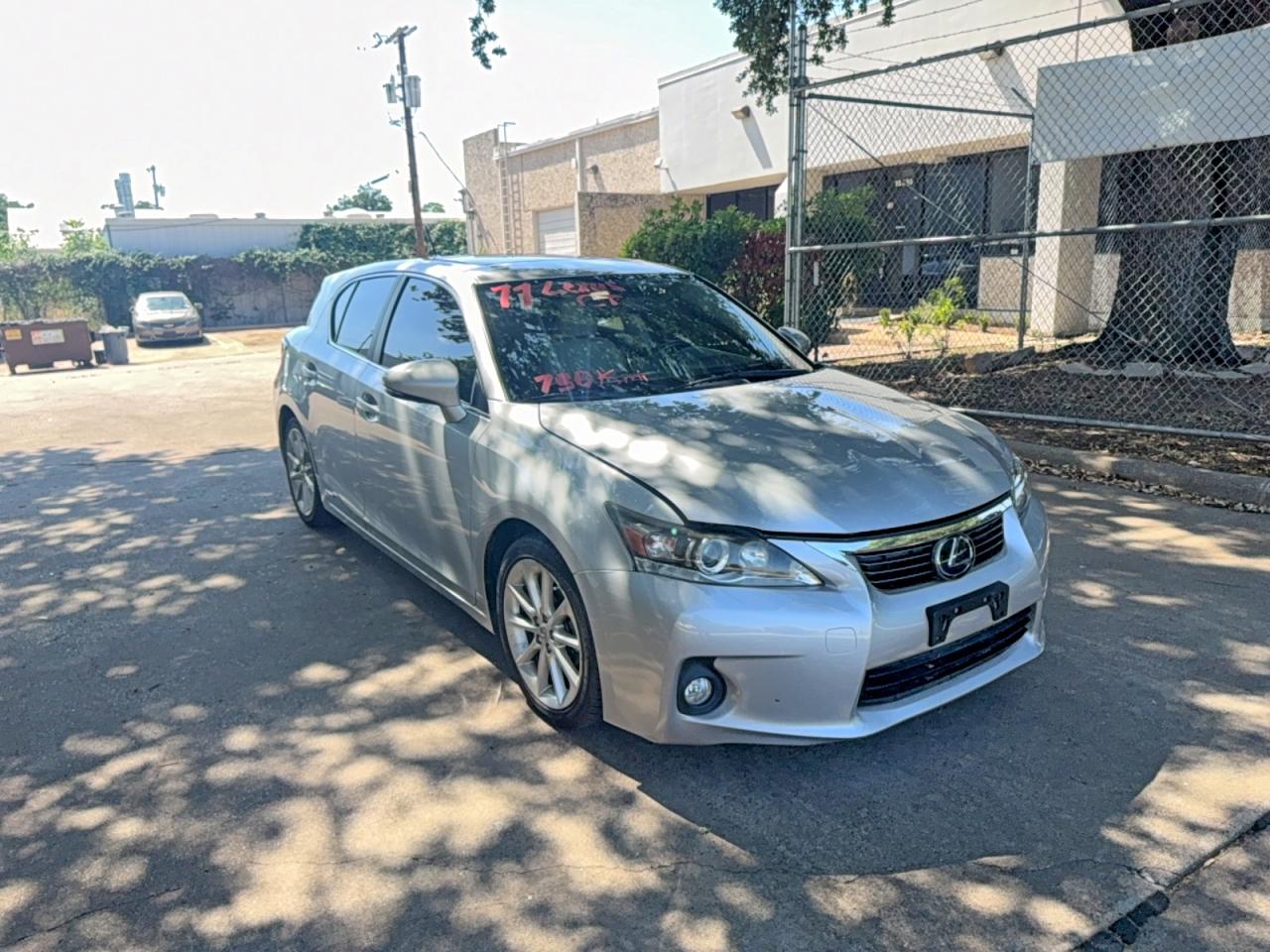2011 Lexus Ct 200h pr VIN JTHKD5BH9B2028429 photo 1