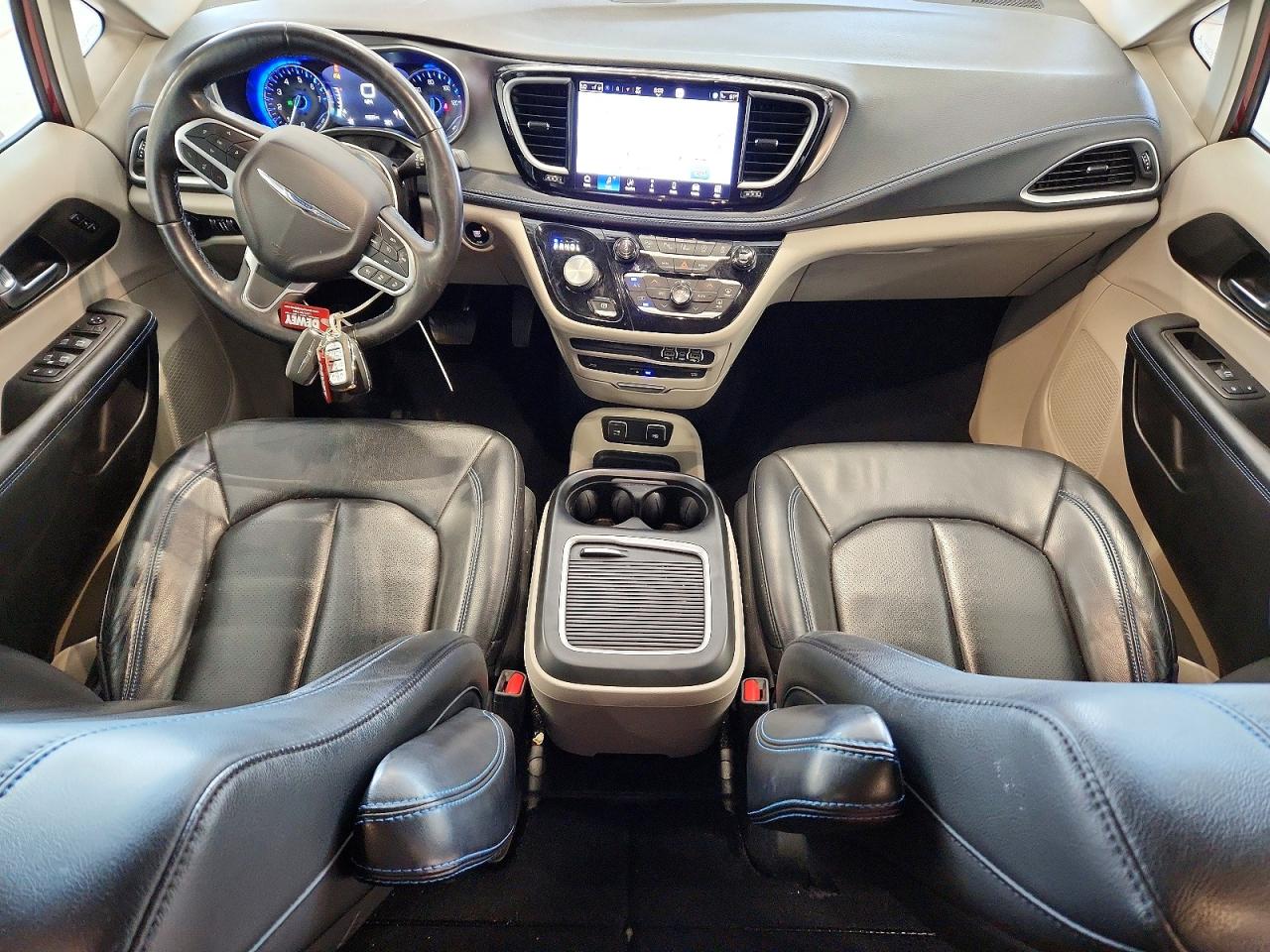 2021 Chrysler Pacifica VIN 2C4RC1BG2MR559656 photo 8