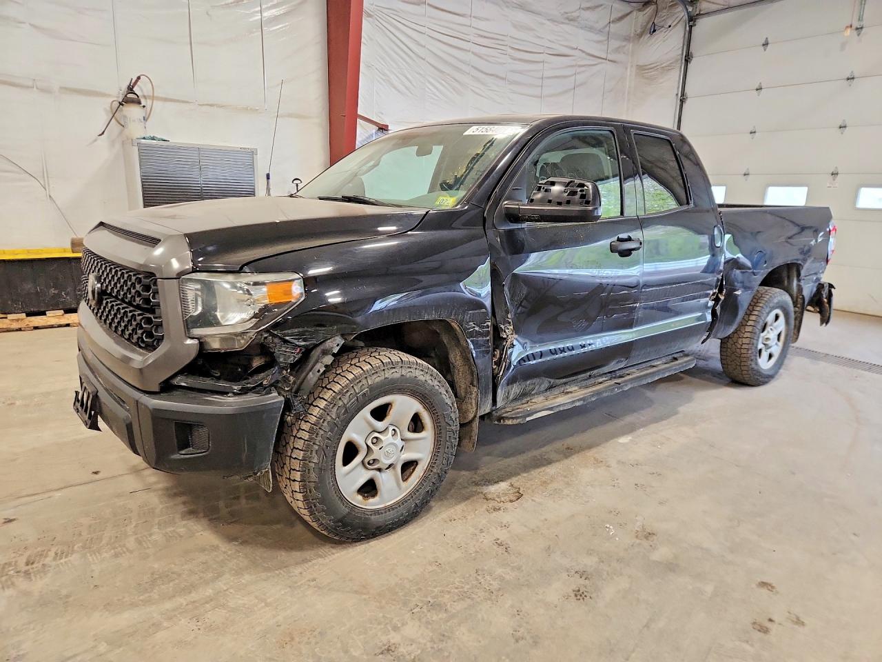2019 Toyota Tundra VIN 5TFUM5F12KX083914 photo 1