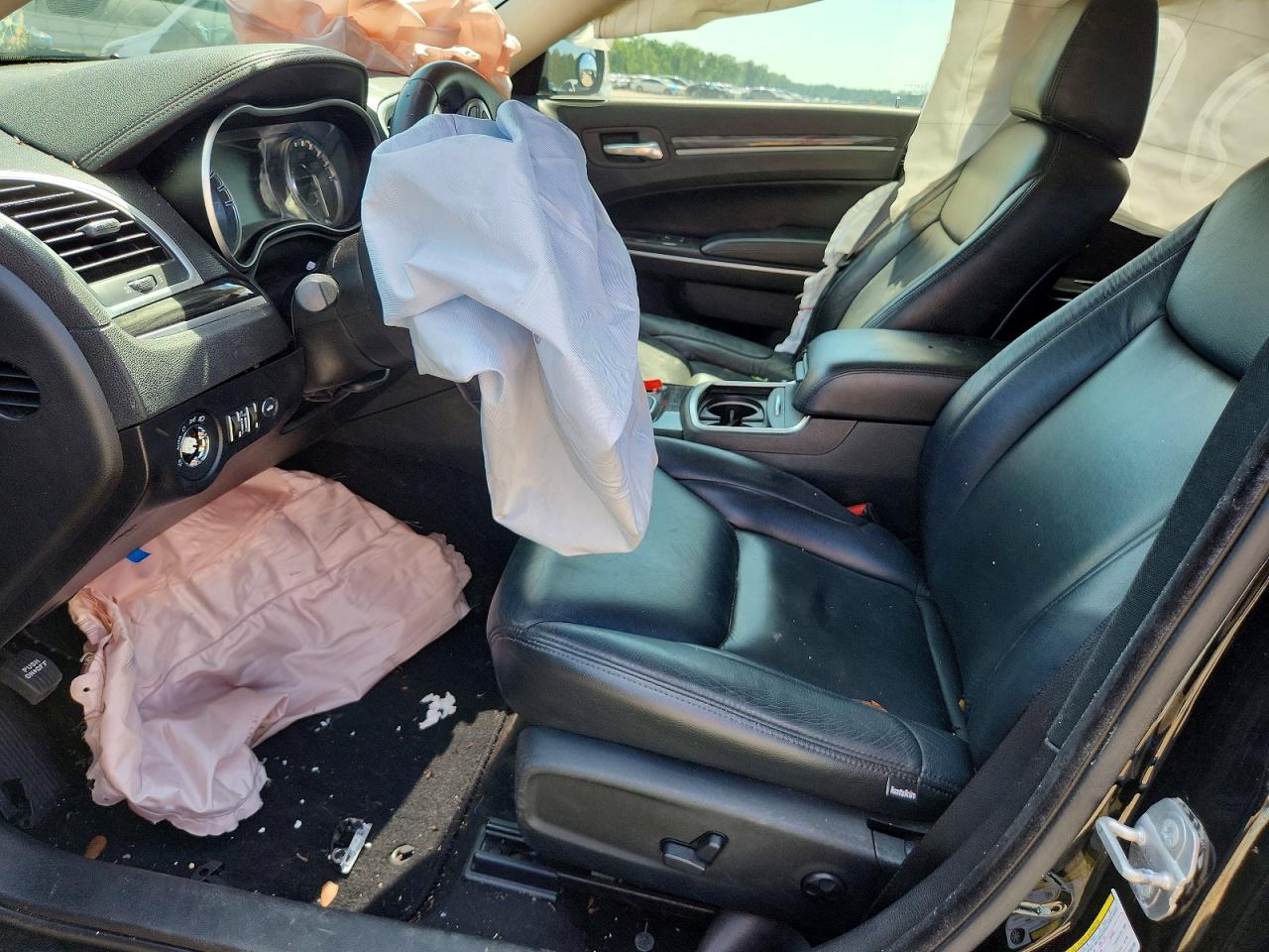 2021 Chrysler 300 VIN 2C3CCAAG9MH580196 photo 7