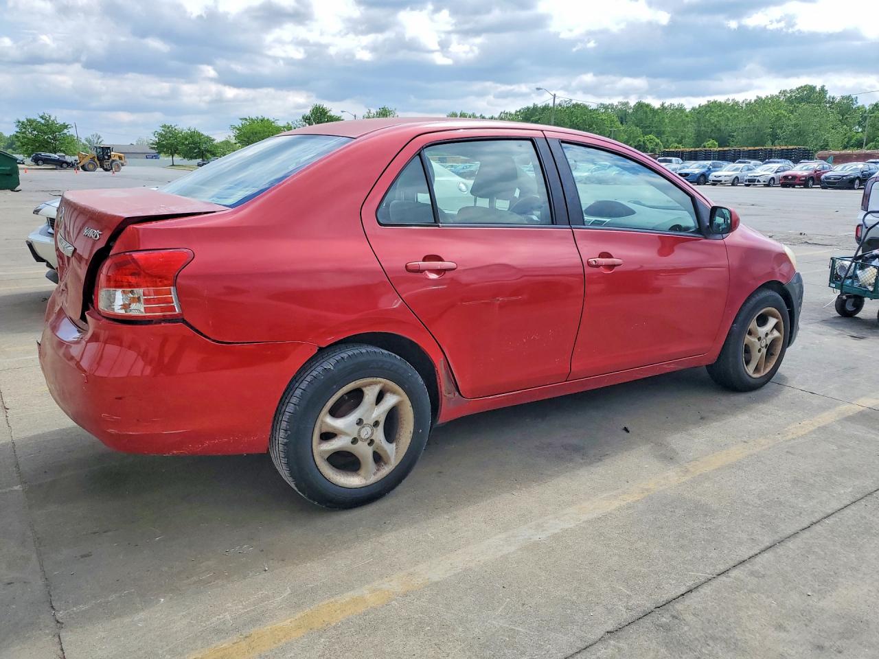 2007 TOYT Yaris VIN JTDBT923X71116774 photo 3