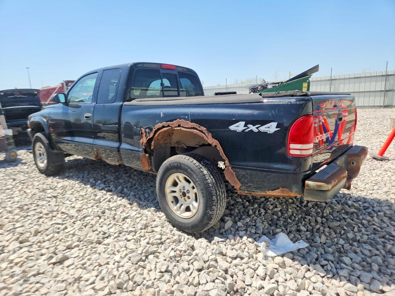 2003 Dodge Dakota VIN 1D7HG12X93S234876 photo 2