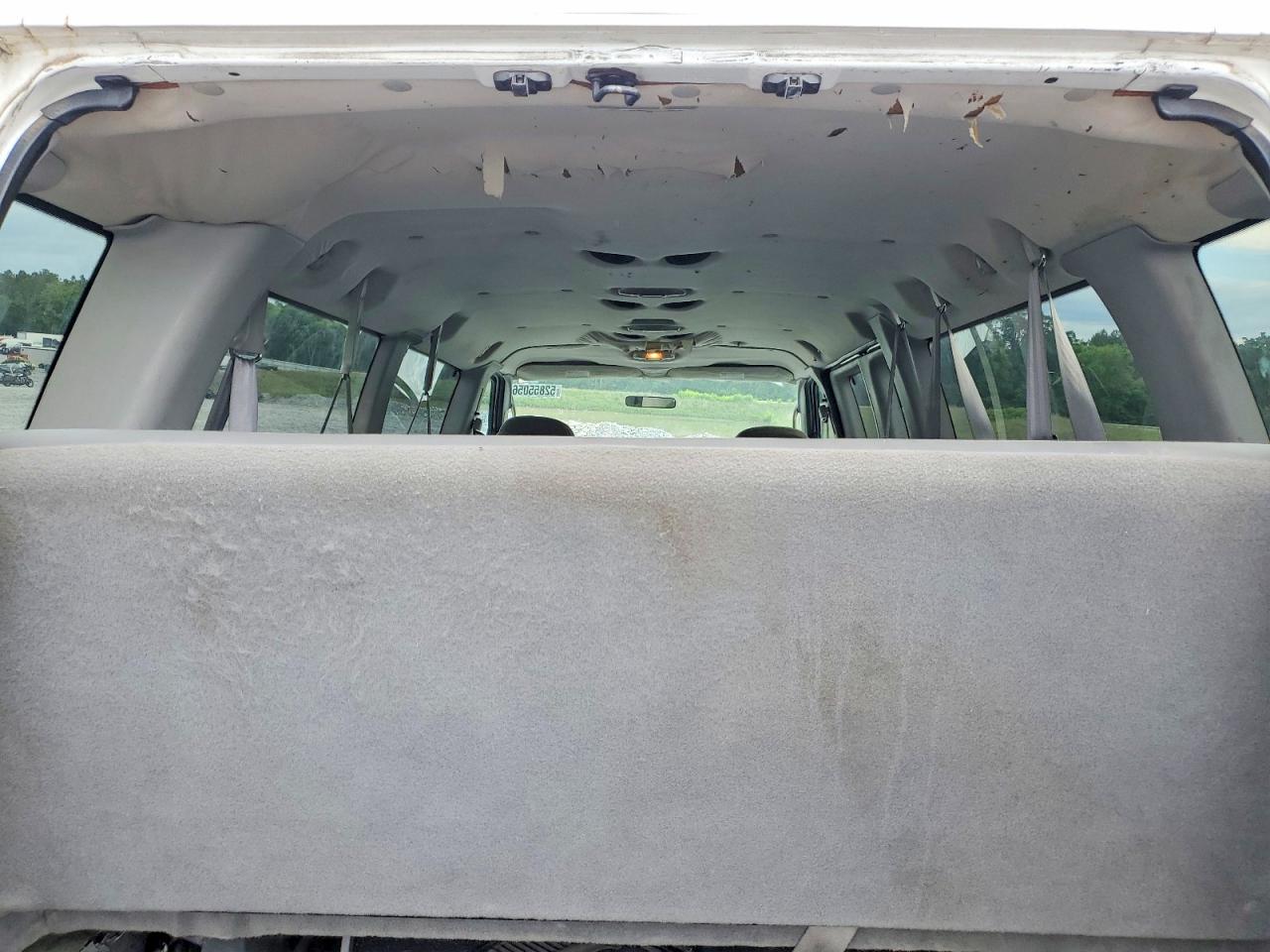 2006 Ford Econoline VIN 1FBSS31L26HB02332 photo 10