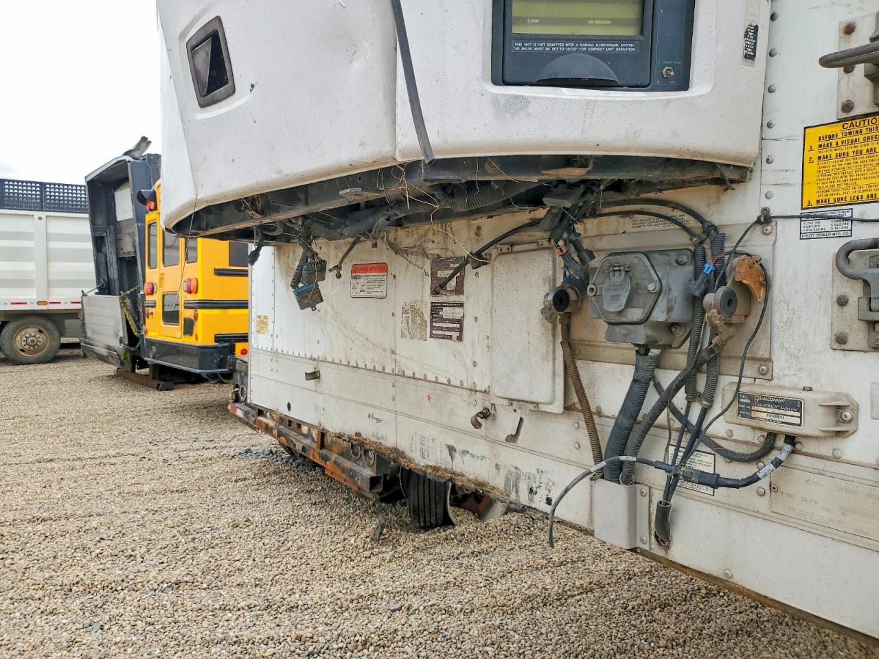 2015 UTILITY Utility tr VIN 1UYVS2538FM148902 photo 7