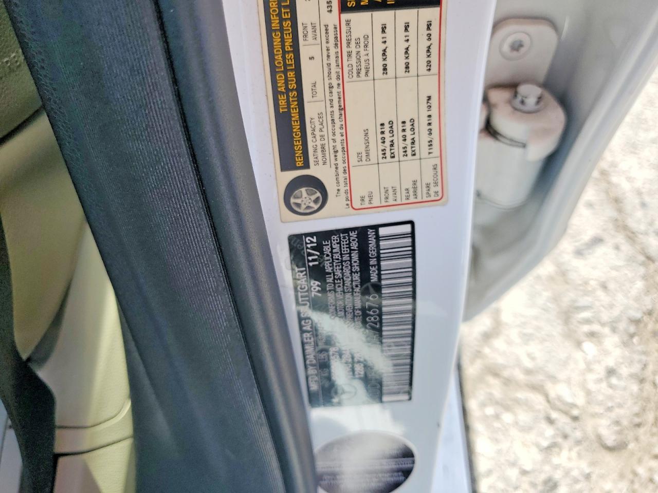 2013 MERCEDES-BENZ E-class VIN WDDHF9BBXDA728676 photo 12