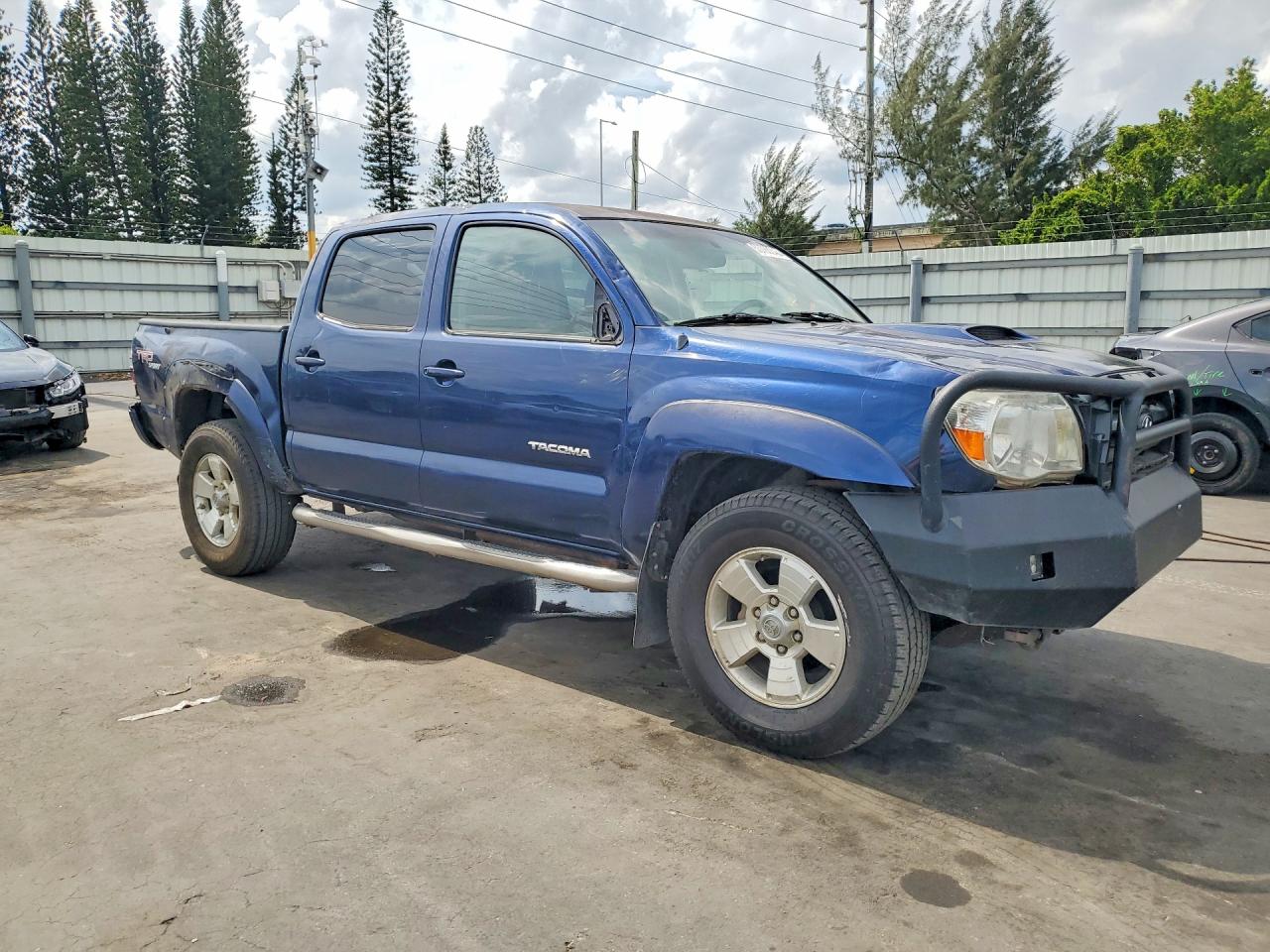 2005 Toyota All models VIN 5TELU42NX5Z006171 photo 4