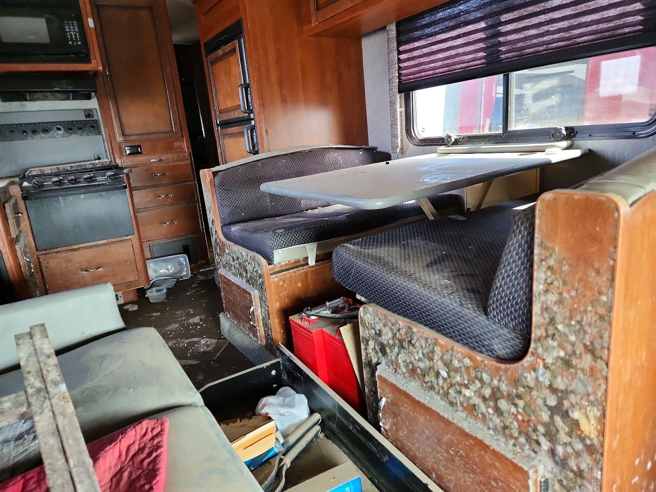 2015 FLEETWOOD Econoline VIN 1FDXE4FS4FDA06199 photo 9