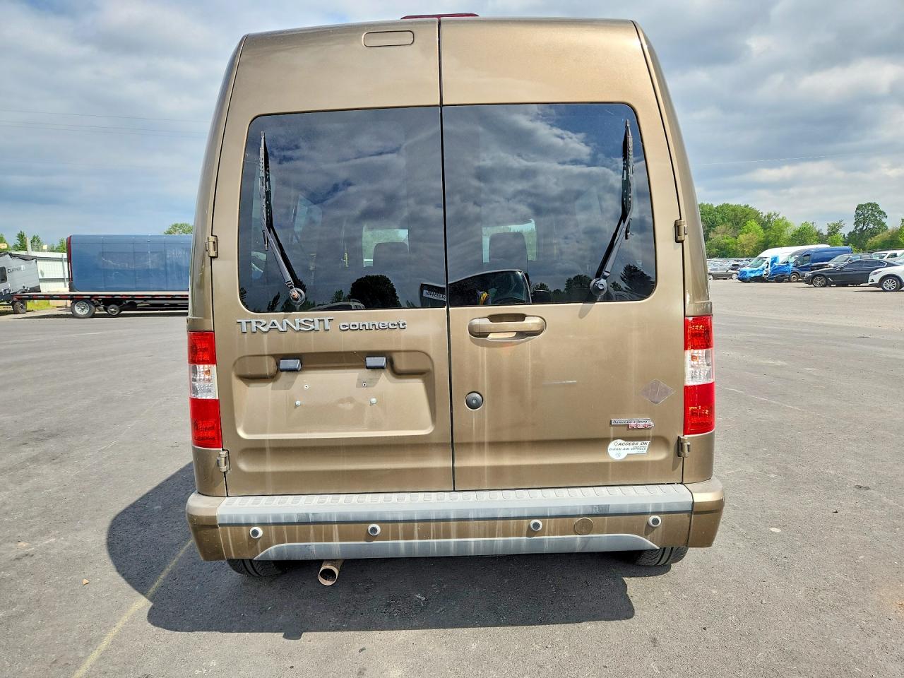 2012 Ford Transit VIN NM0KS9CN7CT116763 photo 12