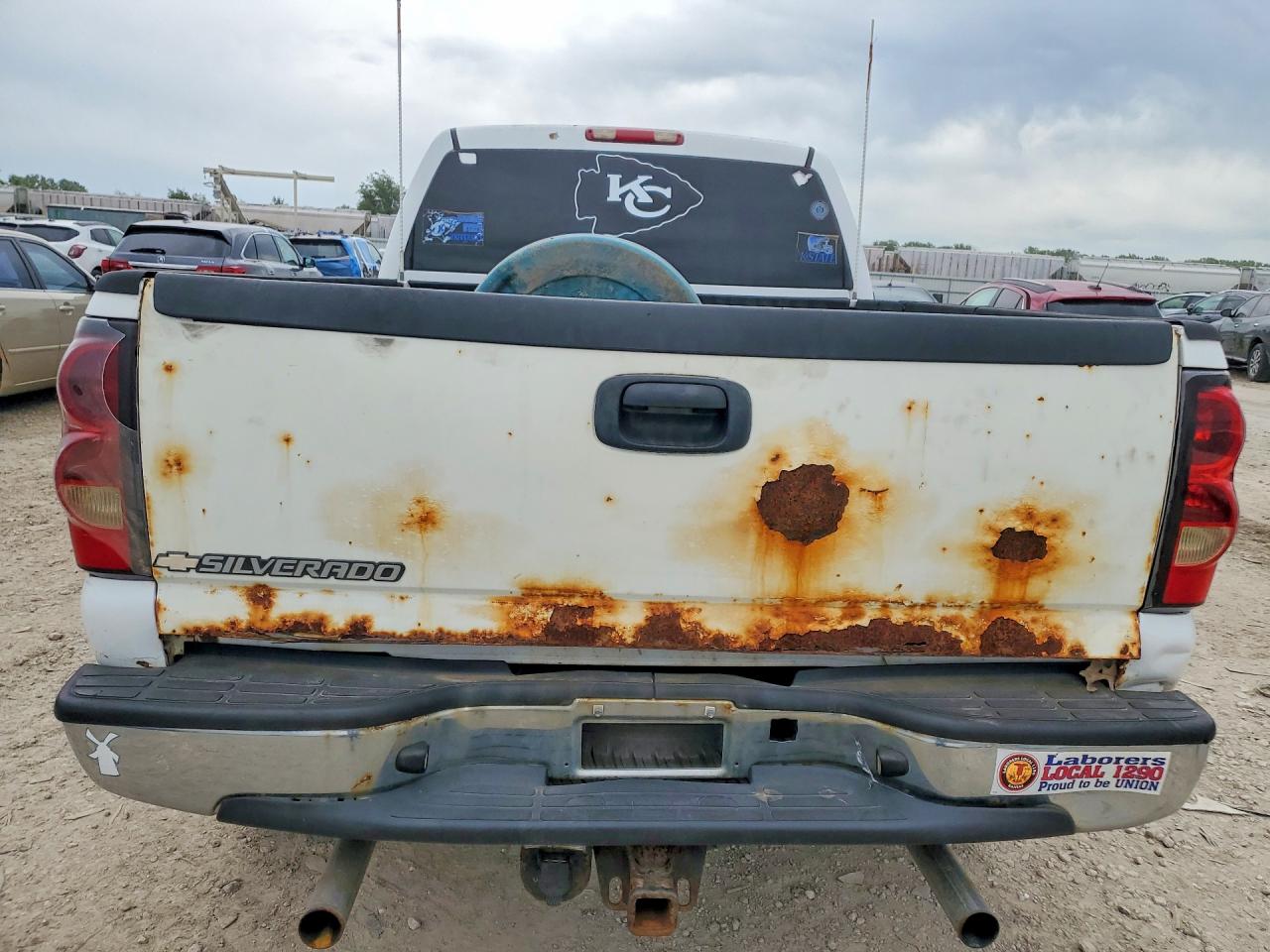 2006 Chevrolet All models VIN 1GCHK23U16F266382 photo 6
